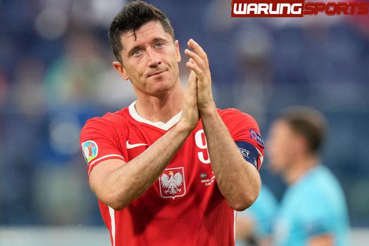 Khabib Sebut Lewandowski Seharusnya Raih Ballon d'Or 2021