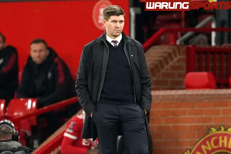 Steven Gerrard Masa Bodoh Kendati Disoraki Suporter Manchester United