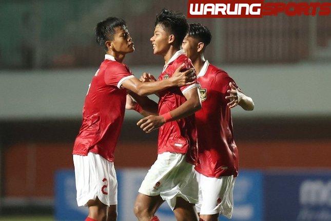 Fight dan Luar Biasa