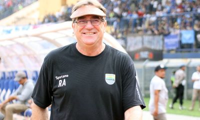 Coach Robert Alberts Resmi Mundur dari Persib Bandung