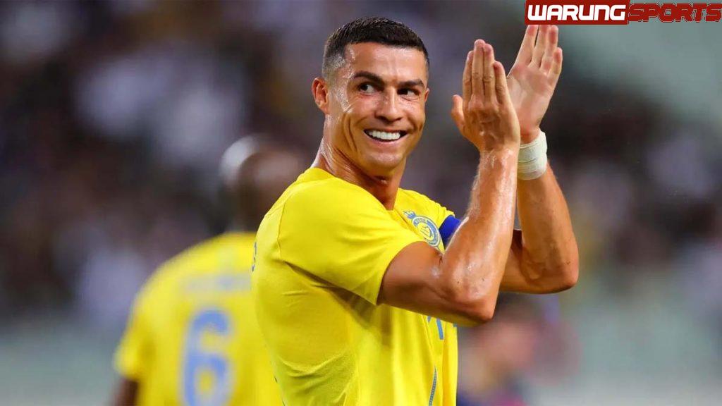 Cristiano Ronaldo mengunggah pesan samar tentang masa depannya saat mempertahankan penghargaan pencetak gol terbanyak Arab Saudi