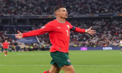 Cristian Ronaldo Sang penyerang mencetak gol dalam kemenangan 2 - 1 Portugal atas Jerman