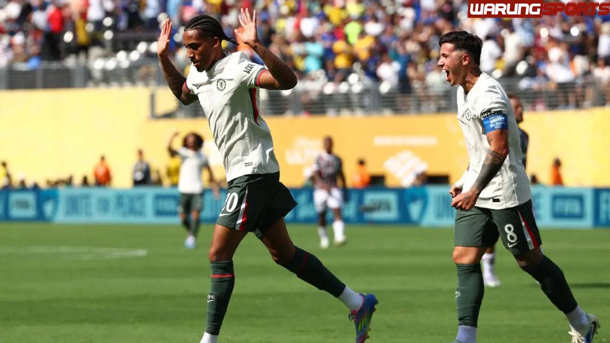 Enam hari setelah penandatanganan, João Pedro mencetak dua gol untuk membawa Chelsea ke final Piala Dunia Antarklub
