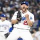 Slider, tonggak sejarah, dan ucapan terima kasih yang tulus strikeout ke 3.000 Kershaw