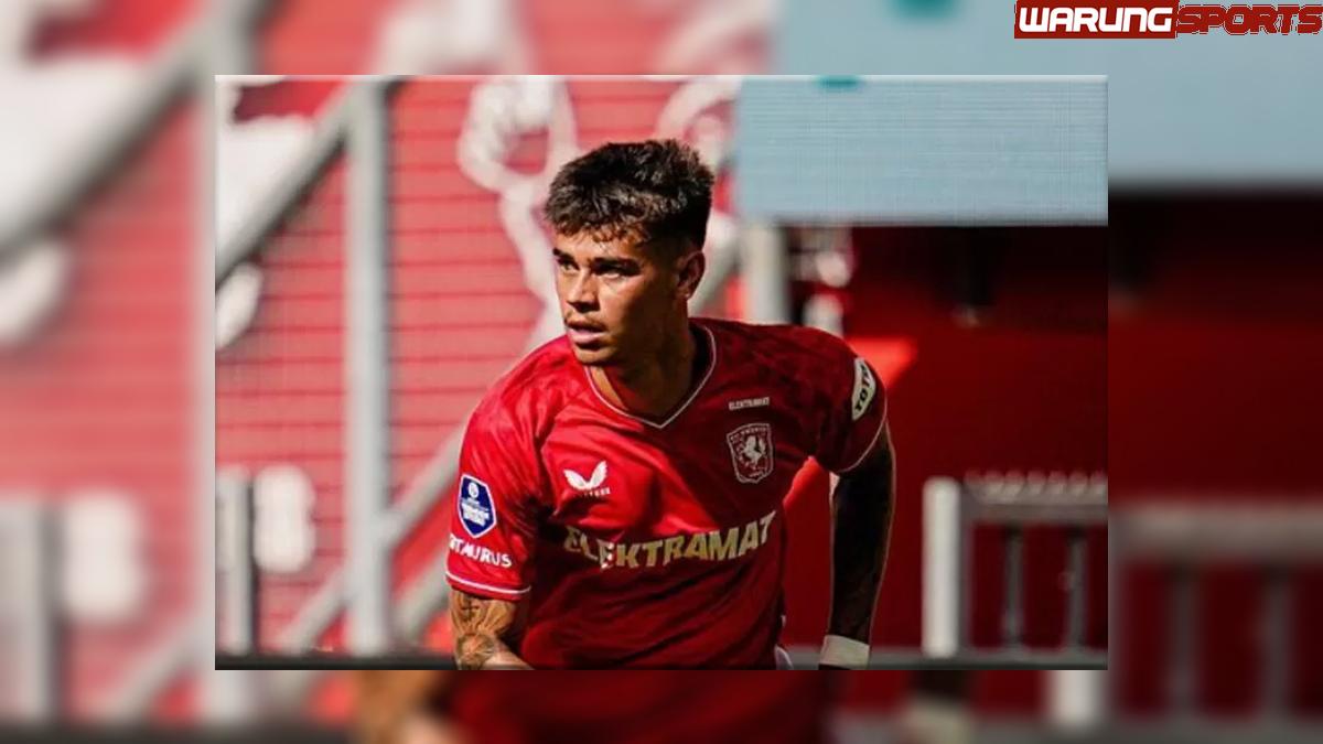 Crystal Palace Tertarik Merekrut Mees Hilgers