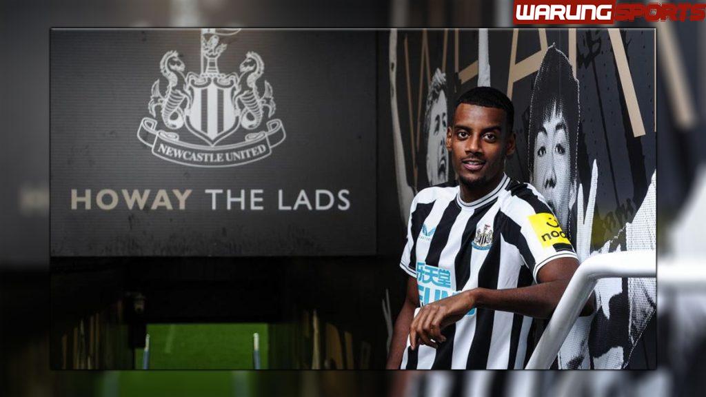 Newcastle United Tegas Tolak Jual, Akankah Isaac Kembali