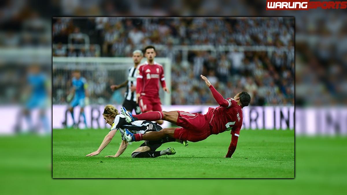 Tekel Keras Gordon terhadap Van Dijk
