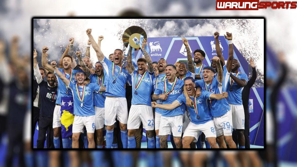 Napoli Akhiri Perjuangan di Arab dengan Senyum Lebar